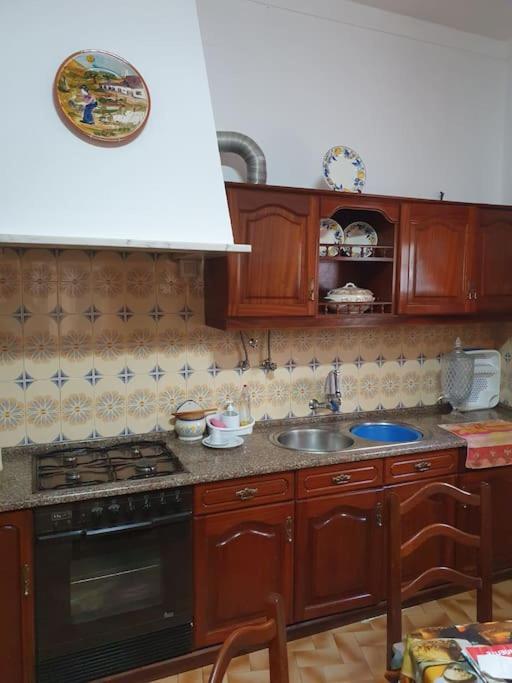 Casa T1 Em Alverca. Alverca do Ribatejo Ngoại thất bức ảnh